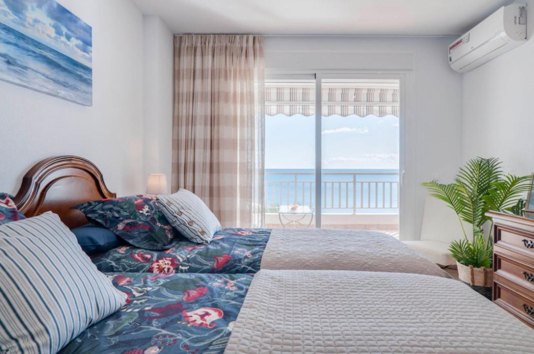 Family Aguamarina Front The Sea Free Parking Apartman Fuengirola Kültér fotó