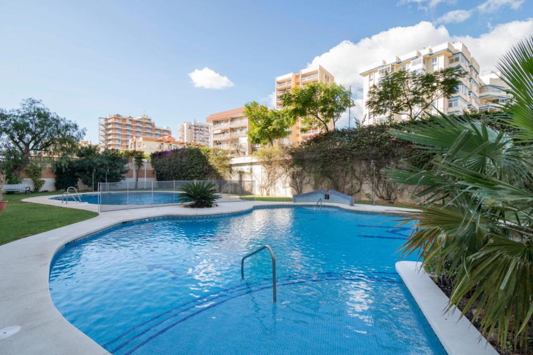 Family Aguamarina Front The Sea Free Parking Apartman Fuengirola Kültér fotó